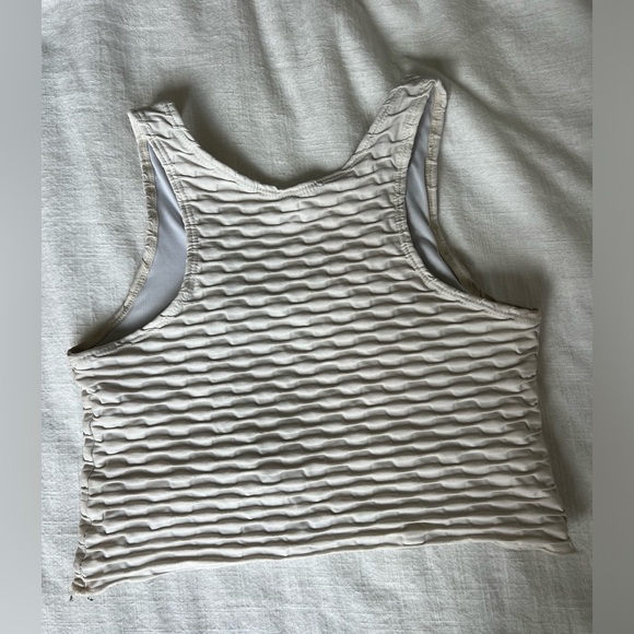 NWOT Booty by Brabants Sports Bra - Picture 2 of 3